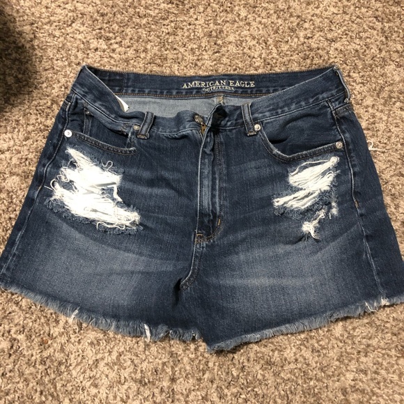 American Eagle Outfitters Pants - American Eagle shorts 12